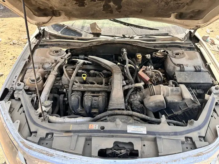 ماكينه وجير فورد فيوجن وأغراض أخرى 6