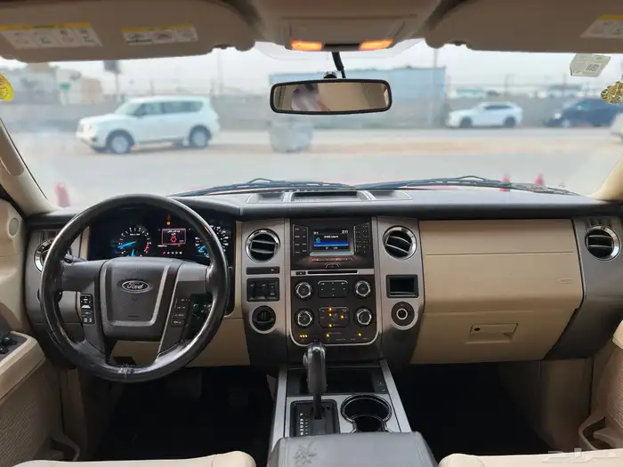 فورد اكسبديشن موديل 2016 10