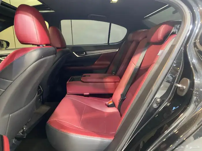 لكزس GS350 fsport 2020 بحالة الوكاله 23