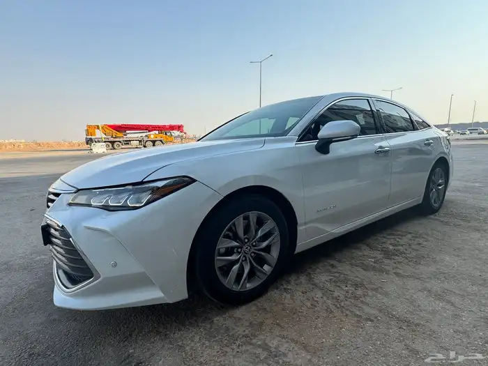 للبيع افالون 2022 XLE 30