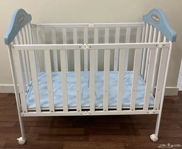 فرصه ماتتفوت سرير اطفال شبه جديد 1