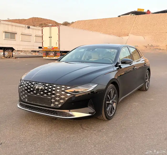 ازيرا 2022 دجتال داخل ابيض نضيفه جدا  للبيع 0