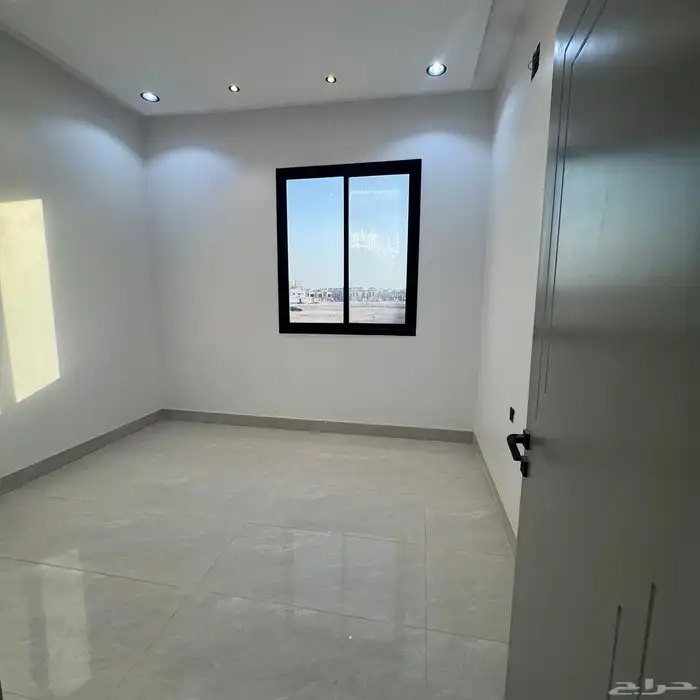 دور ارضي للبيع 9
