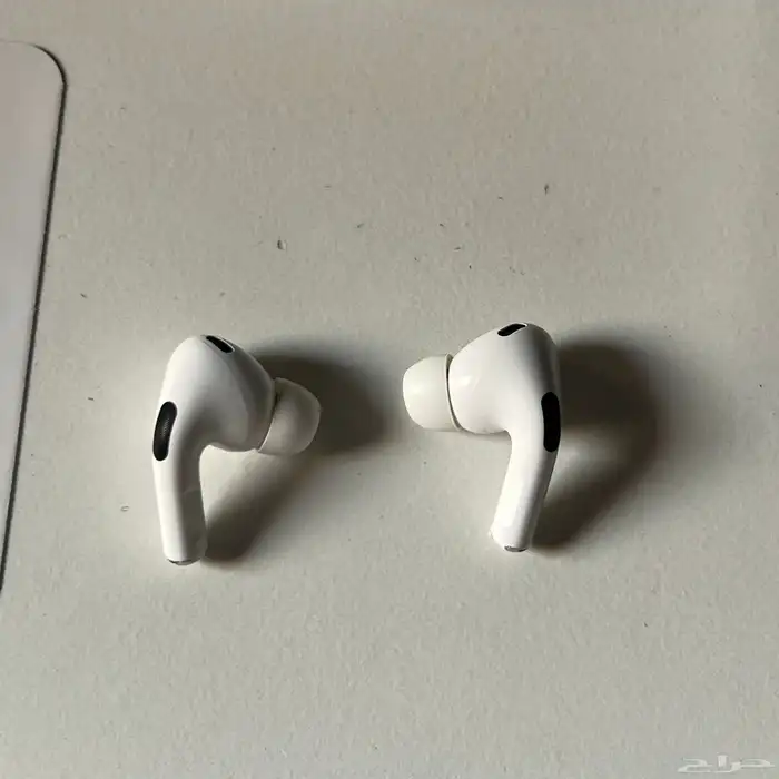 تم البيع   سماعات ابل آيربودز برو الجيل الثاني أصلية 3