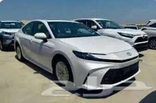 تويوتا كامرى E موديل 2025 0