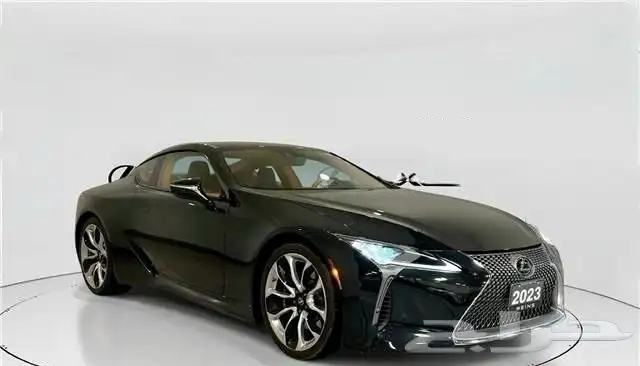 للبيع لكزز LC500 موديل 2023 - V8 وارد كندا 0