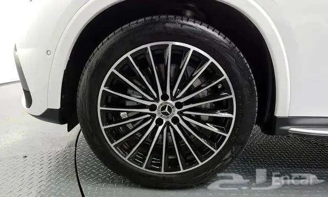 مرسيدس GLC 300 2024 كوب وارد كوريا 13