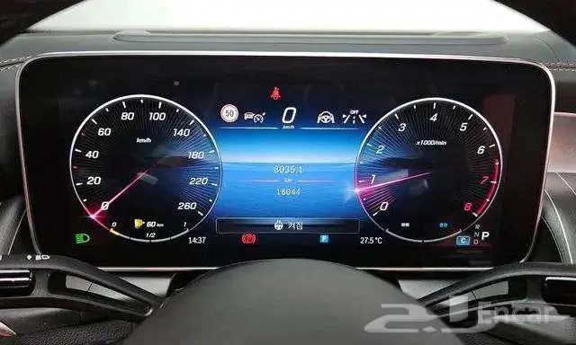 مرسيدس GLC 300 2024 كوب وارد كوريا 10