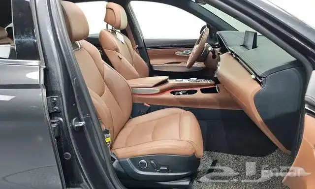 جنسس GV70 2021 اعلى المواصفات رويال 9