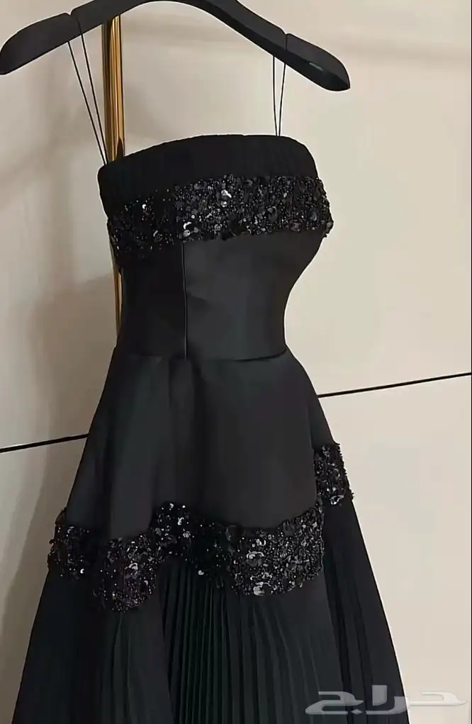 فستان اسود 2