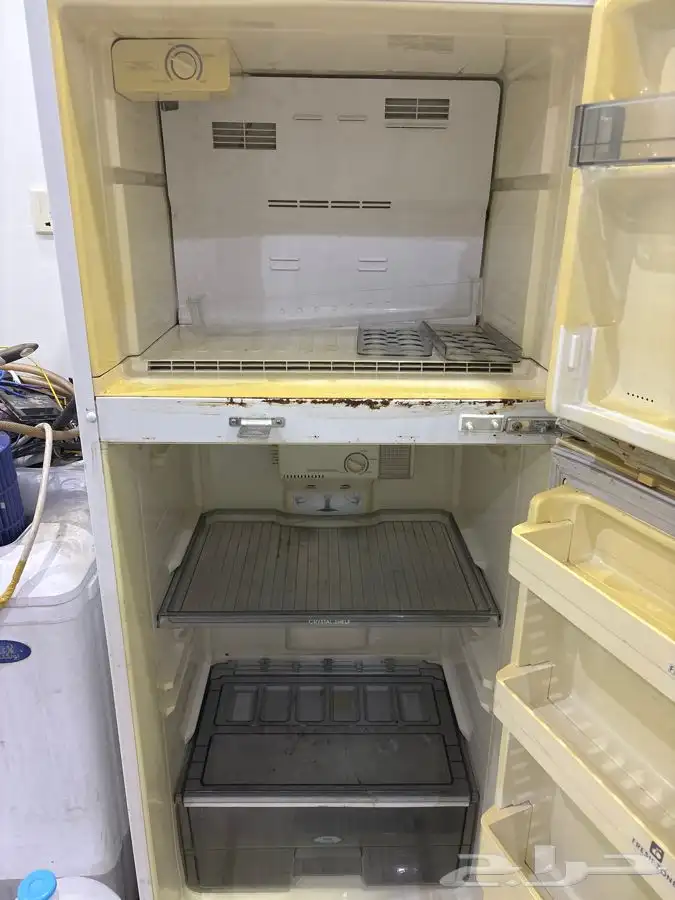 ثلاجتين كبار 1