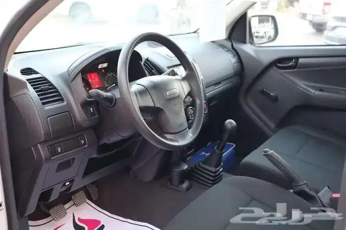ايسوزو ديماكس جوانب 2025محرك 1900 CC 150حصان 6