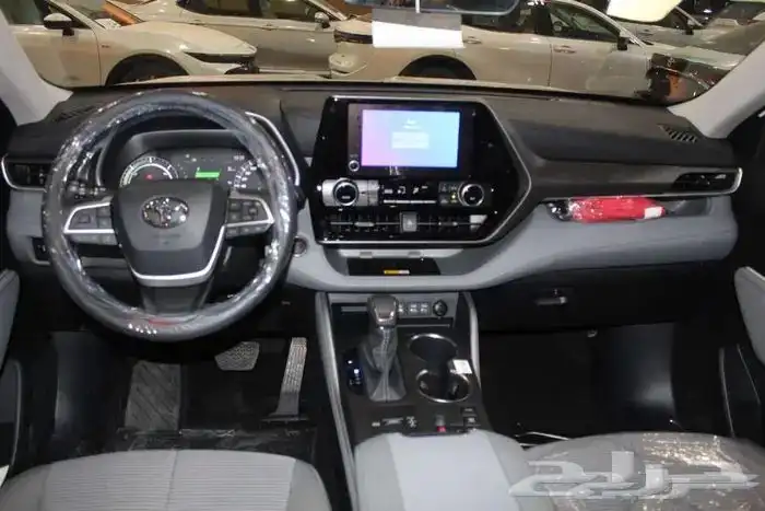 تويوتا هايلاندر GLE 2025 كاش وتمويل 2