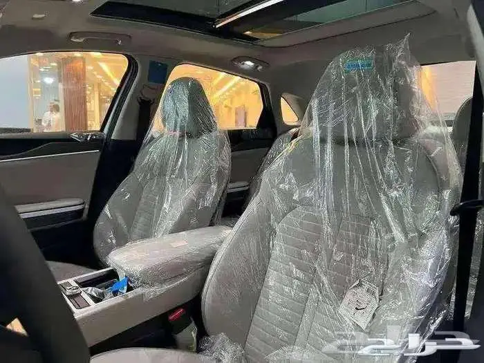 كيا K5 استاندر مطور 2025 قيادة تجمع بين القوة والفخامة 7