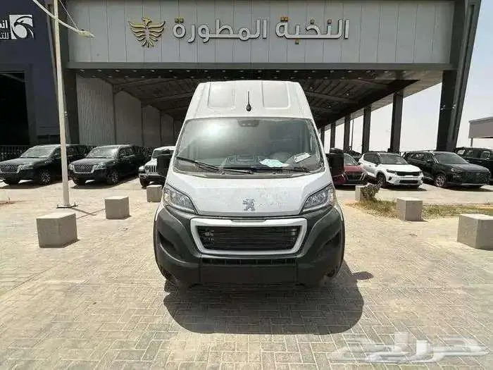 بيجو بوكسر2024-2025متوفر لدينا 0