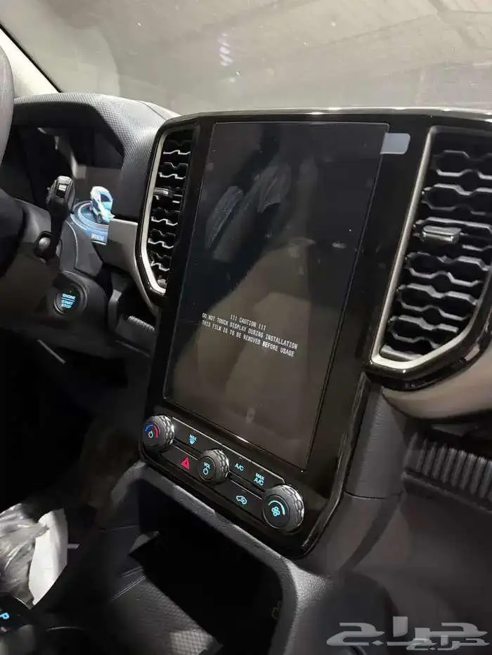 فورد ايفرست XLS 2025 بنزين اسعار خارج المنافسة 7