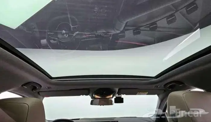 بي ام دبليو الفئة الخامسة BMW 5 Series 520i 2024 14