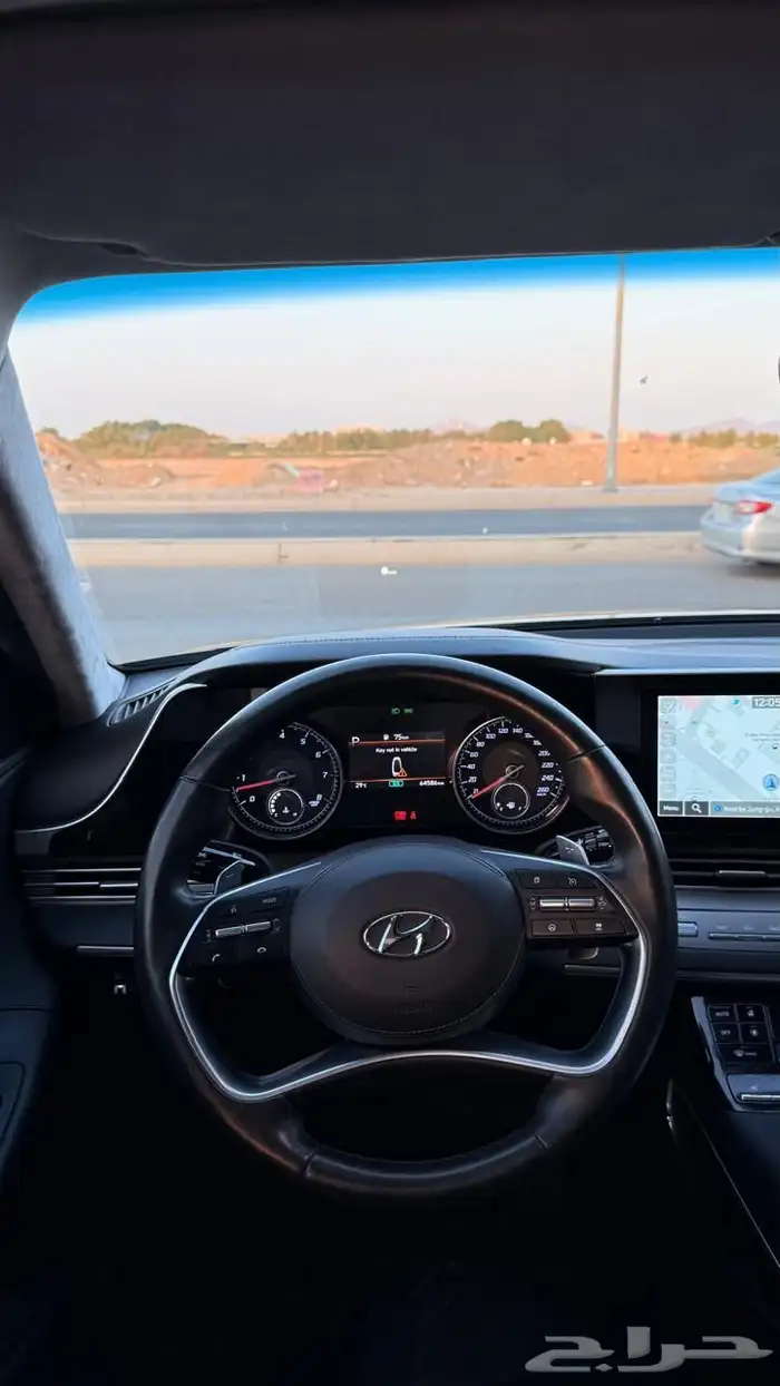 هونداي ازيرا 2020( بنزين) v6 فل كامل بانوراما 11
