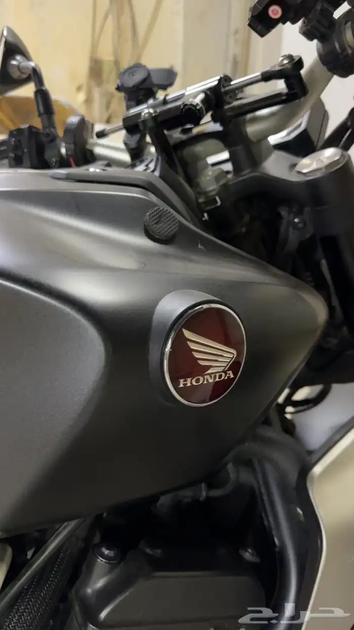 دباب هوندا cb1000r الوحش 2023 بحال الوكالة 2
