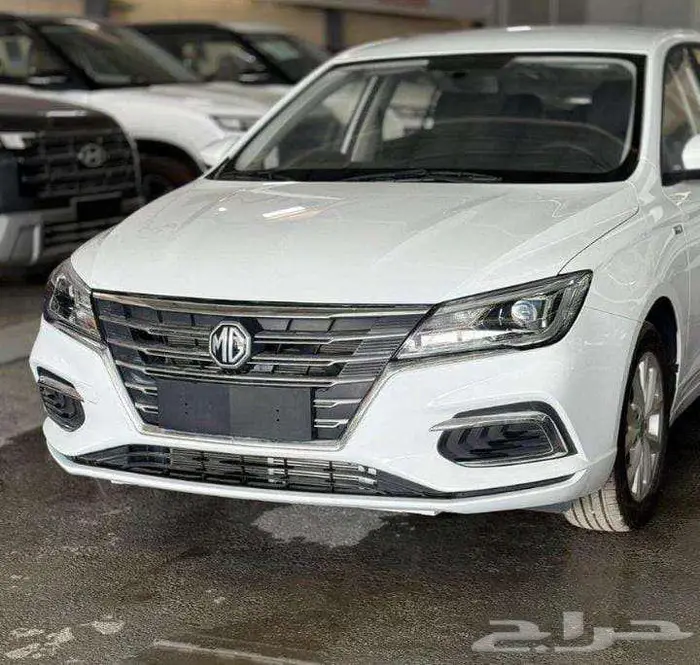 ام جي 5 ستندر2025 اقل قسط وبدون دفعه اولي 5