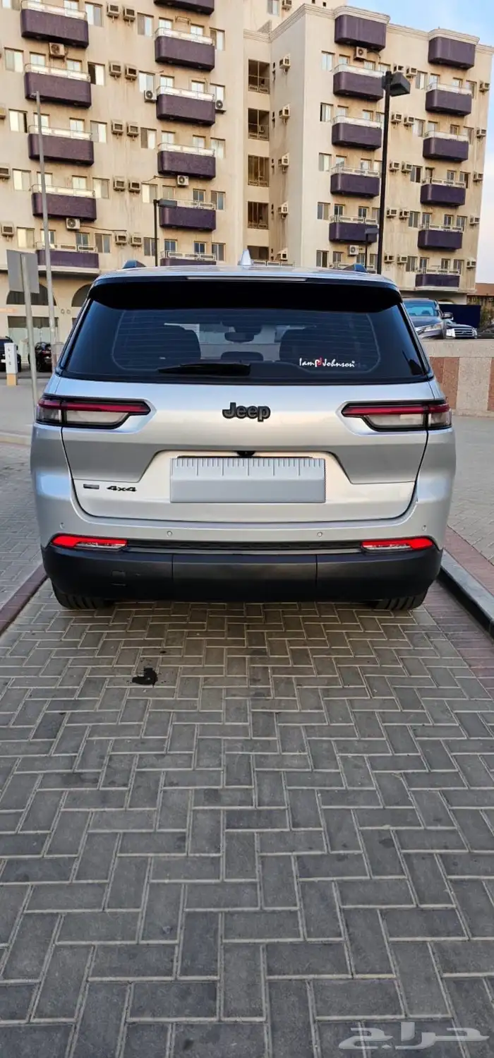 جيب جراند شيروكي 2022 5