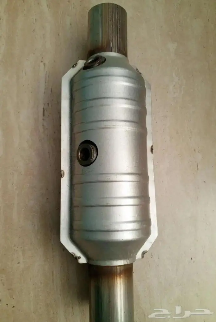 دبة تلوث لجميع انواع السيارات 1