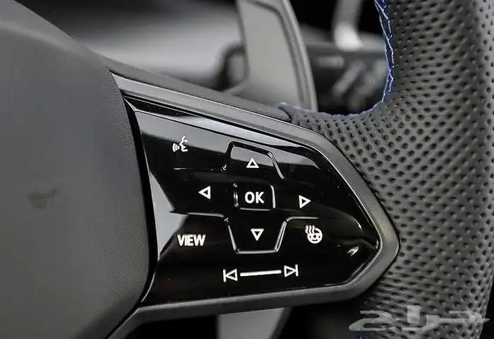 للبيع Volkswagen - R جولف موديل 2025 اصفار وارد كندا 11