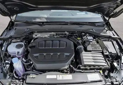 للبيع Volkswagen - R جولف موديل 2025 اصفار وارد كندا index