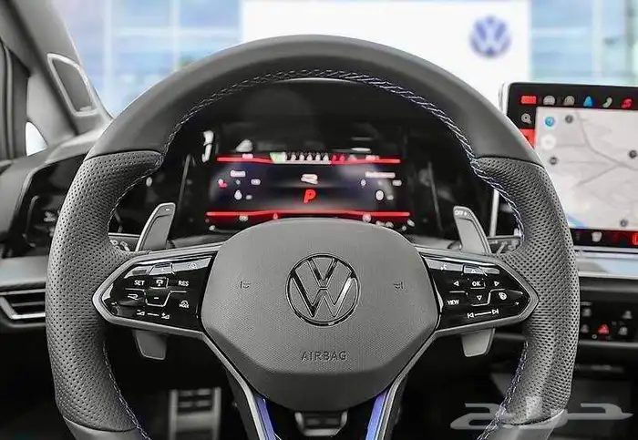للبيع Volkswagen - R جولف موديل 2025 اصفار وارد كندا 9