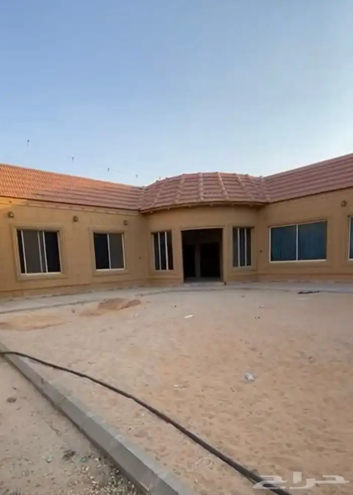 فلل للبيع مع مزرعة مساحة الأرض 5000 القصيم 1
