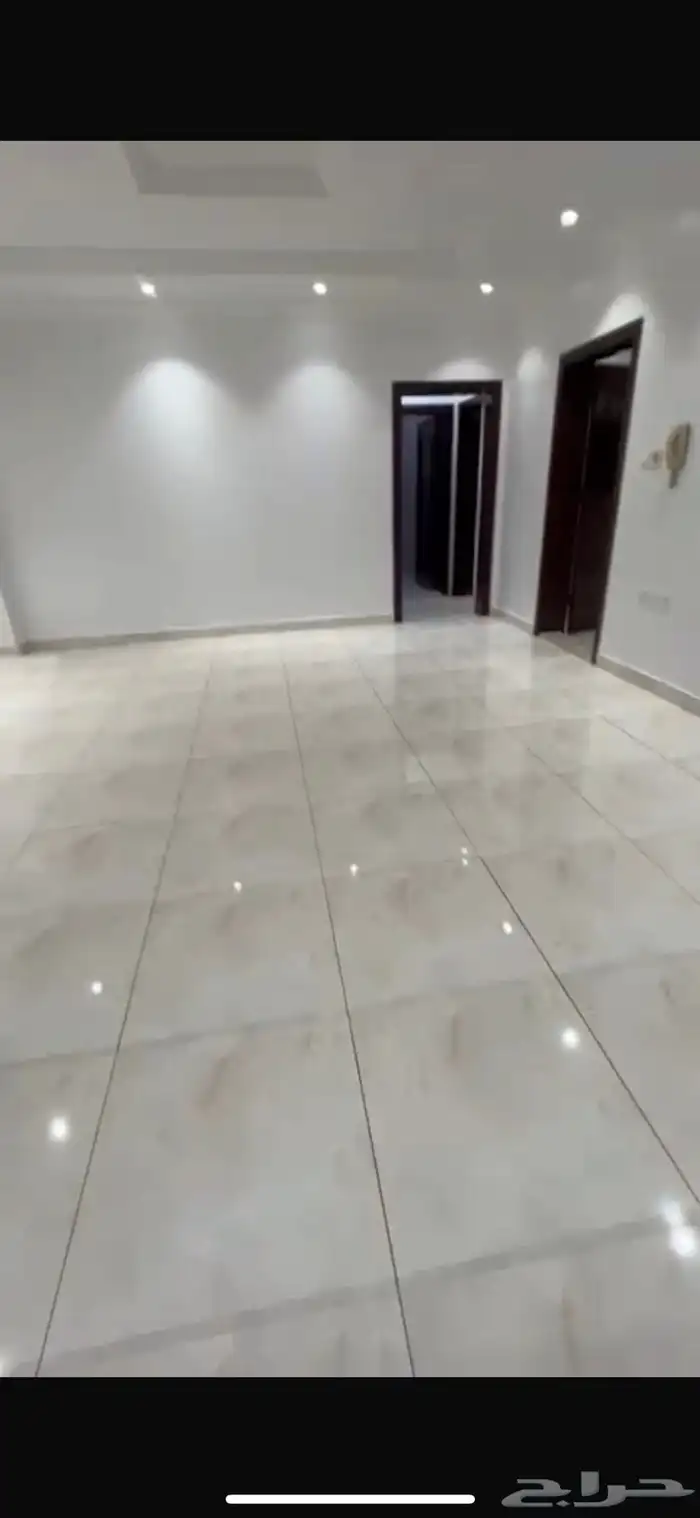 شقه اجار حي الاجواد خمس غرف 8