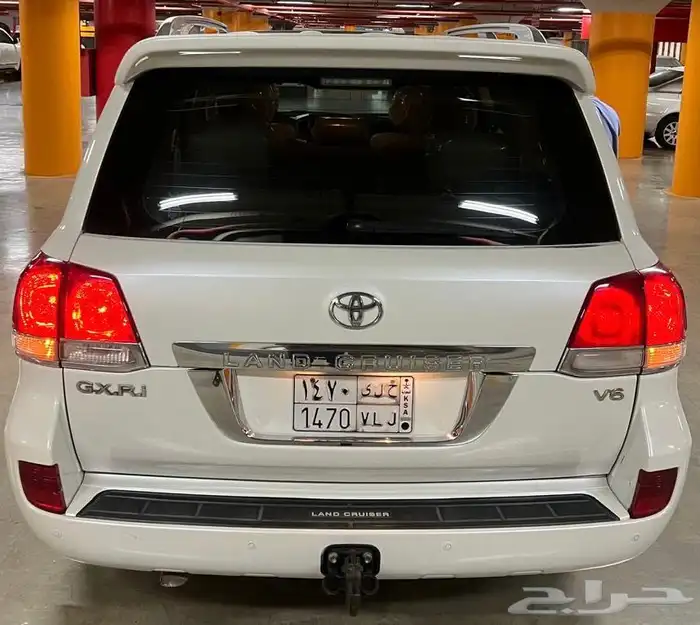 تويوتا لاندكروزر 2011 فه 60 عام V6 4
