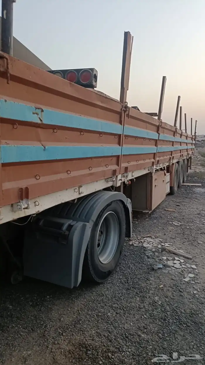 سطحه جوانب للبيع 9