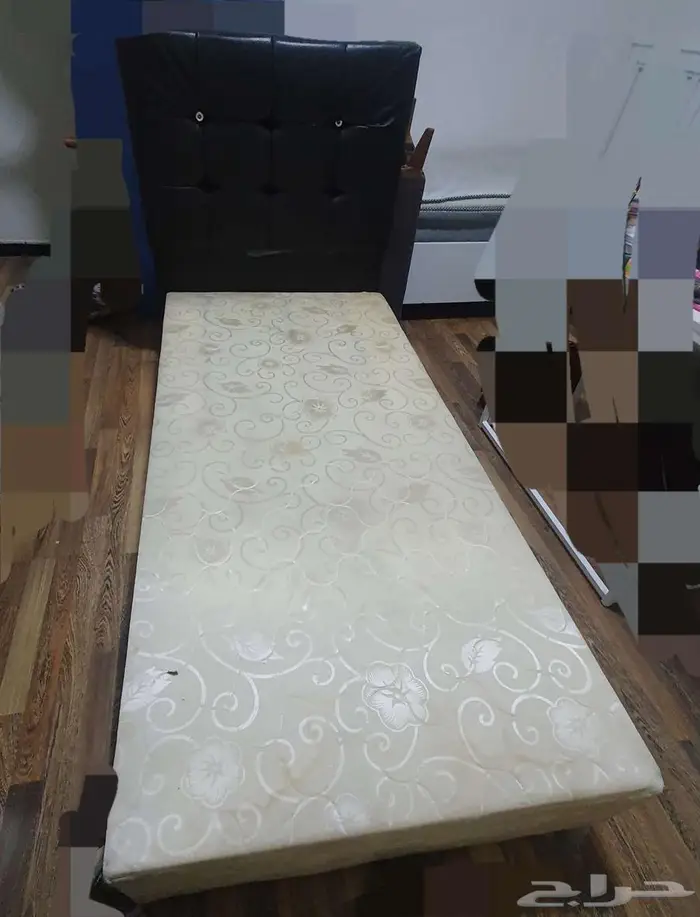 سرير مع مرتبة بسعر لقطة 0