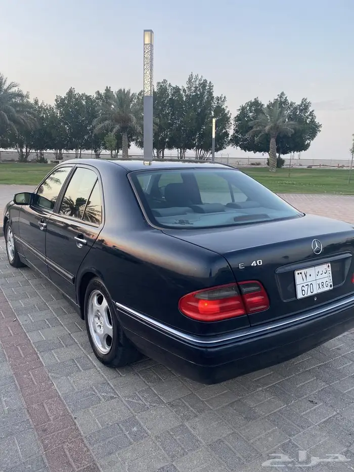 مرسدس e240 مديل2002 4