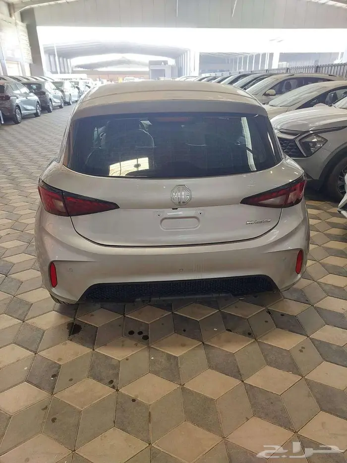 ام جي 2025MG3 استاندر اقساط 3