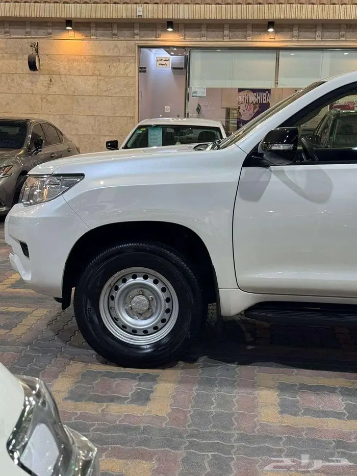 للبيع تويوتا برادو TX 2020 دبل سعودي بدي ومحركات وكاله 9