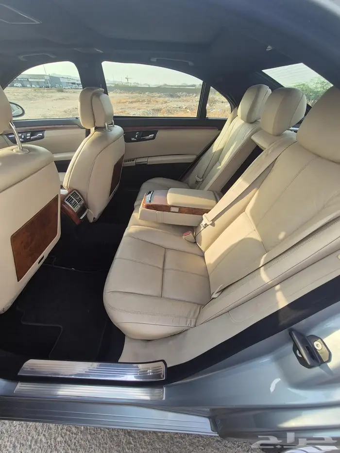 بنز 2006 الجفالي ممشى 187 الف بودي بلد 10