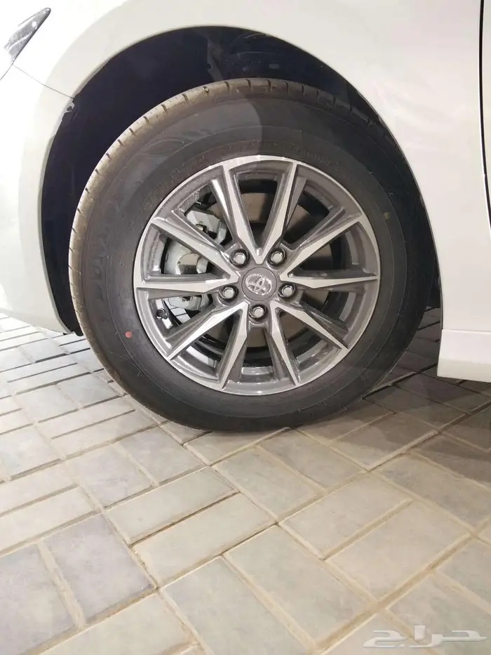 تويوتا كامري 2025 ستاندر 2