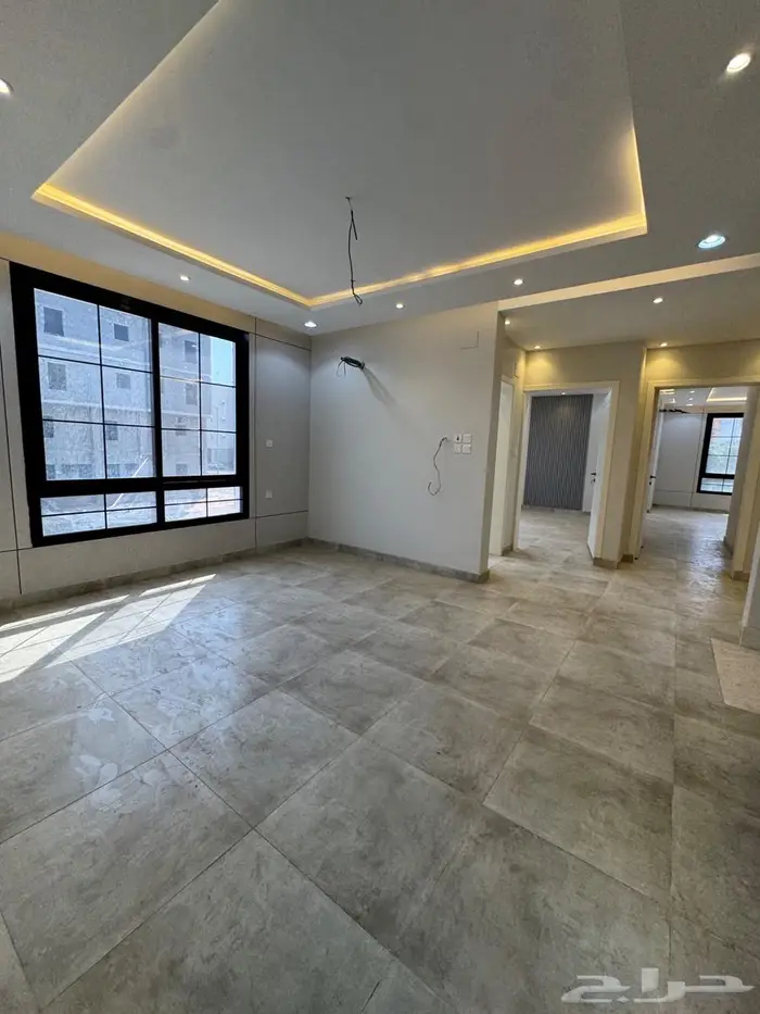 فلا للبيع ولي العهد 1 2