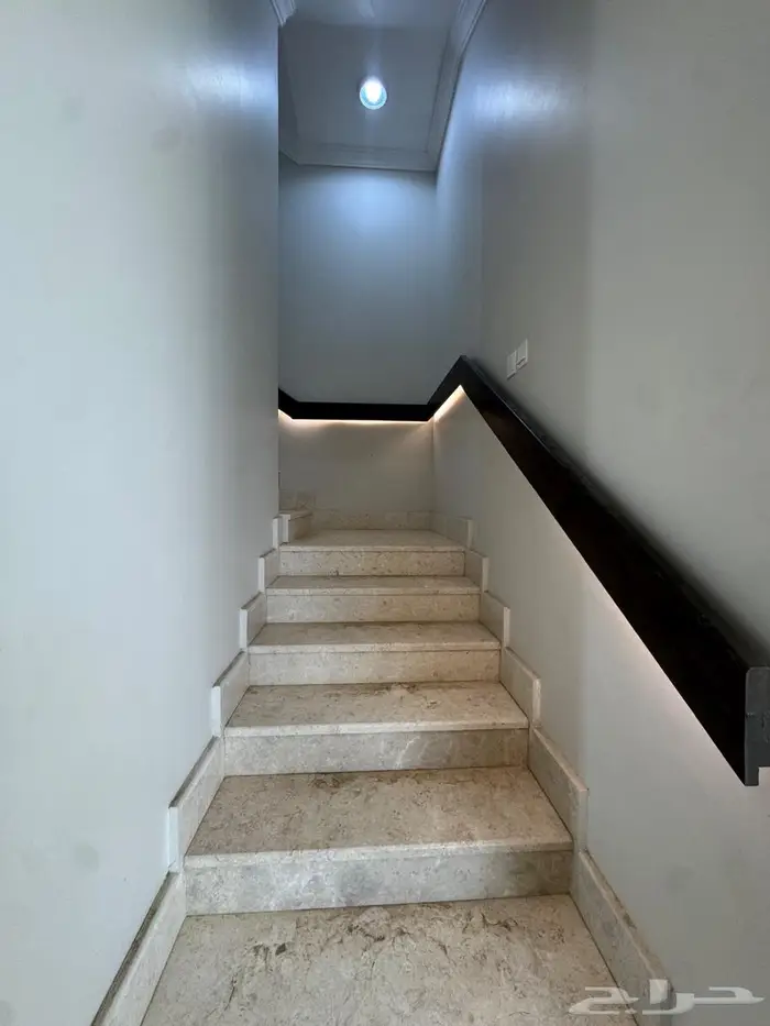 فلا للبيع ولي العهد 1 20