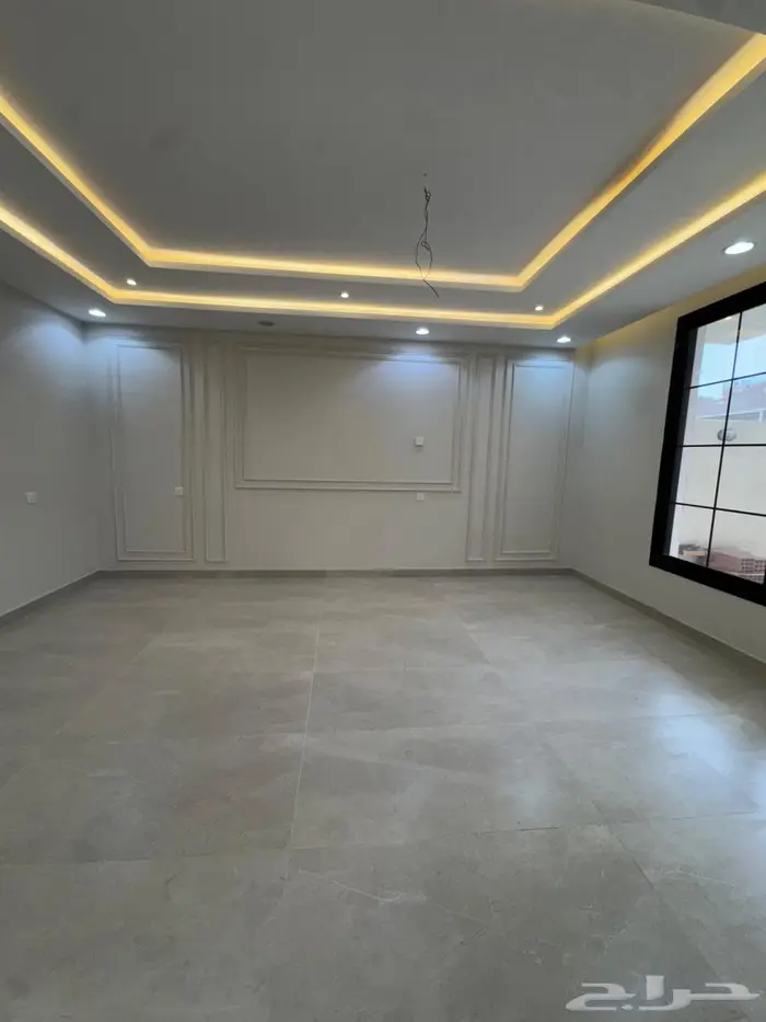 فلا للبيع ولي العهد 1 1