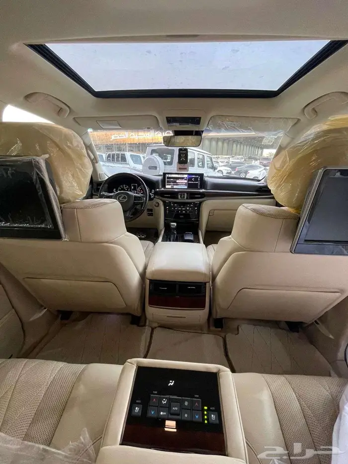 لكزس 2019 LX570 بلاك ايديشن 13