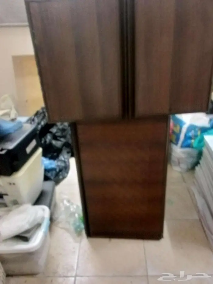 للبيع ثلاجة ال جى 12 جيدة .. وعدد 2 قطعدولاب مطبخ . 5