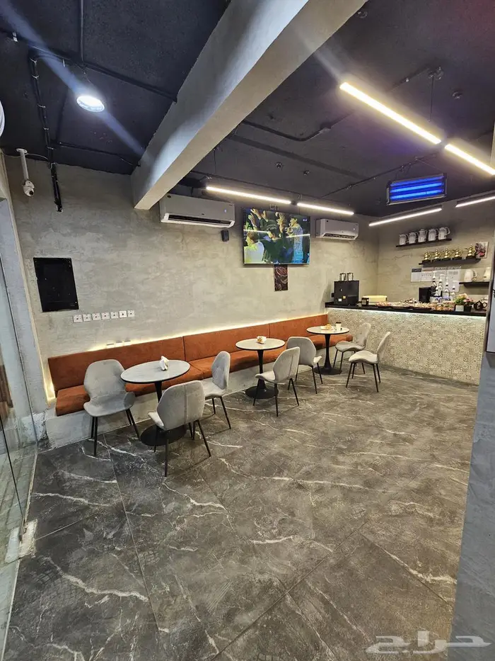 للتقبيل محل شاي VIP 13