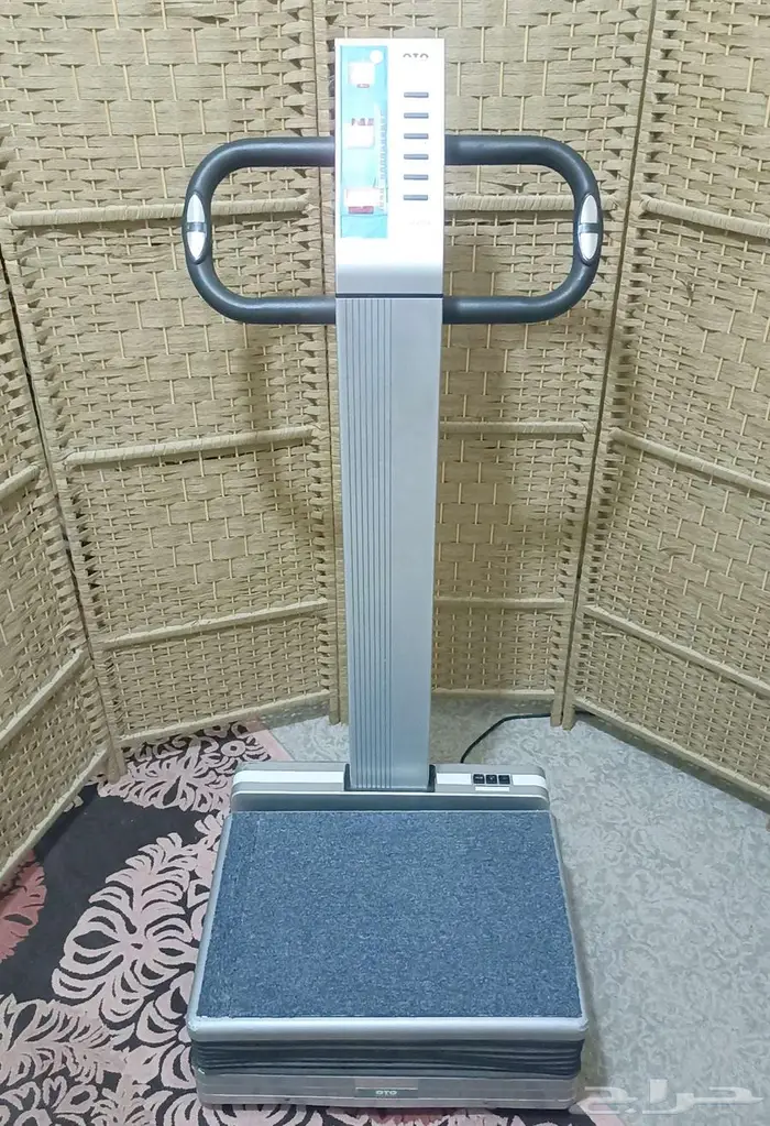 جهاز هزاز رياضي و جهاز مساج تدليك الكتفين والرقبة .. الرياض 14
