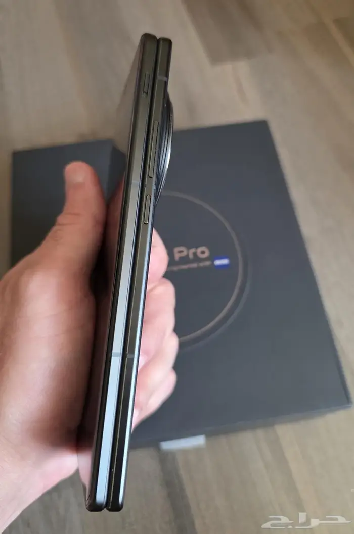 للبيع جوال Vivo X Fold 3 Pro نسخة عالمية بحالة الجديد 6