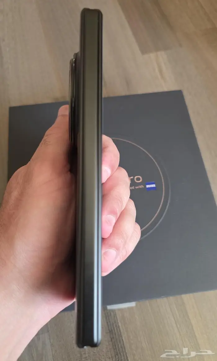 للبيع جوال Vivo X Fold 3 Pro نسخة عالمية بحالة الجديد 4