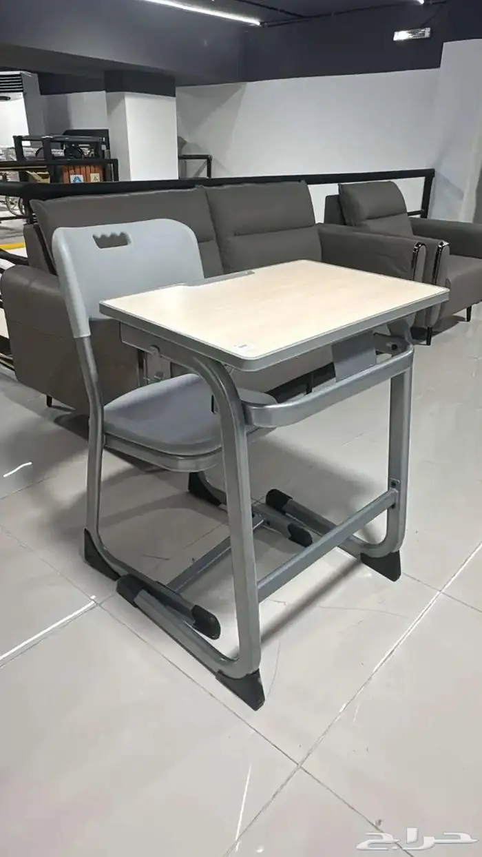 طاولات مدرسية   كراسي 1
