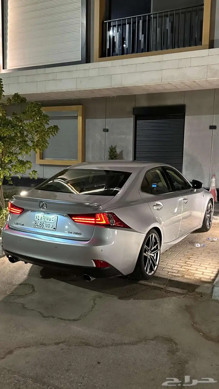 لكزس ارنوب 4